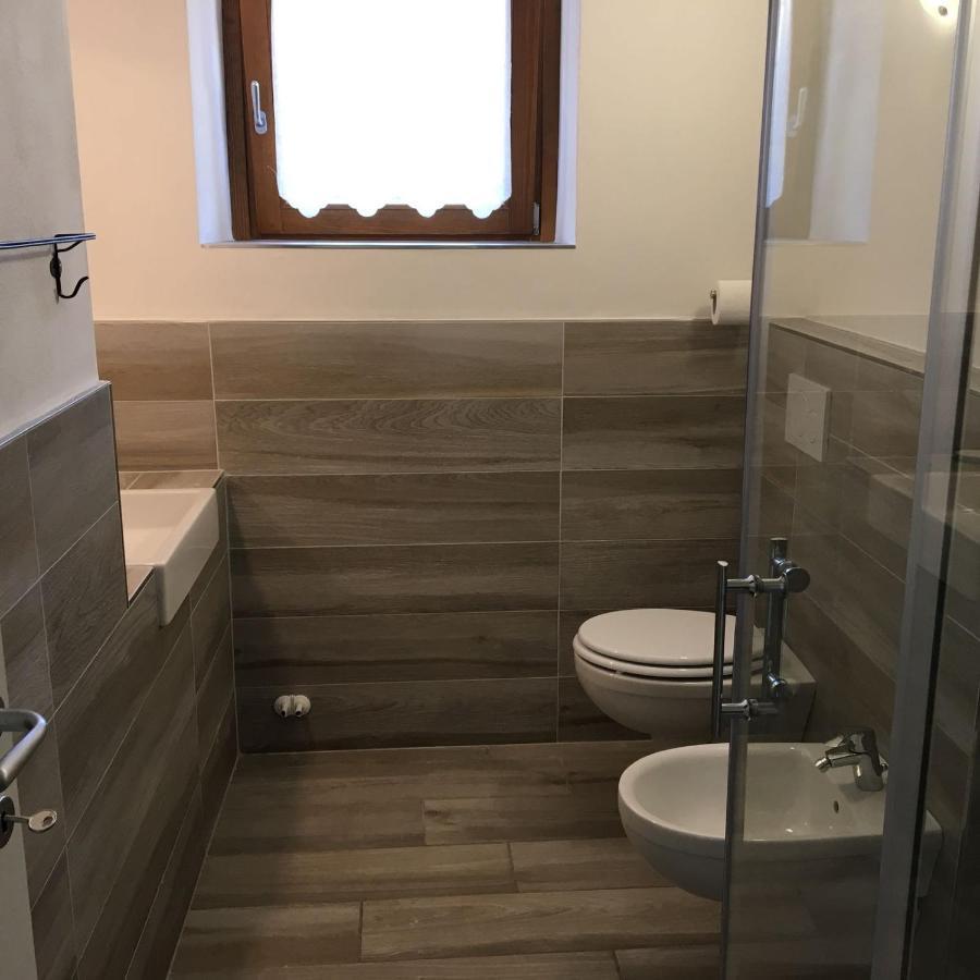Tenuta Pozzi Colico Luaran gambar