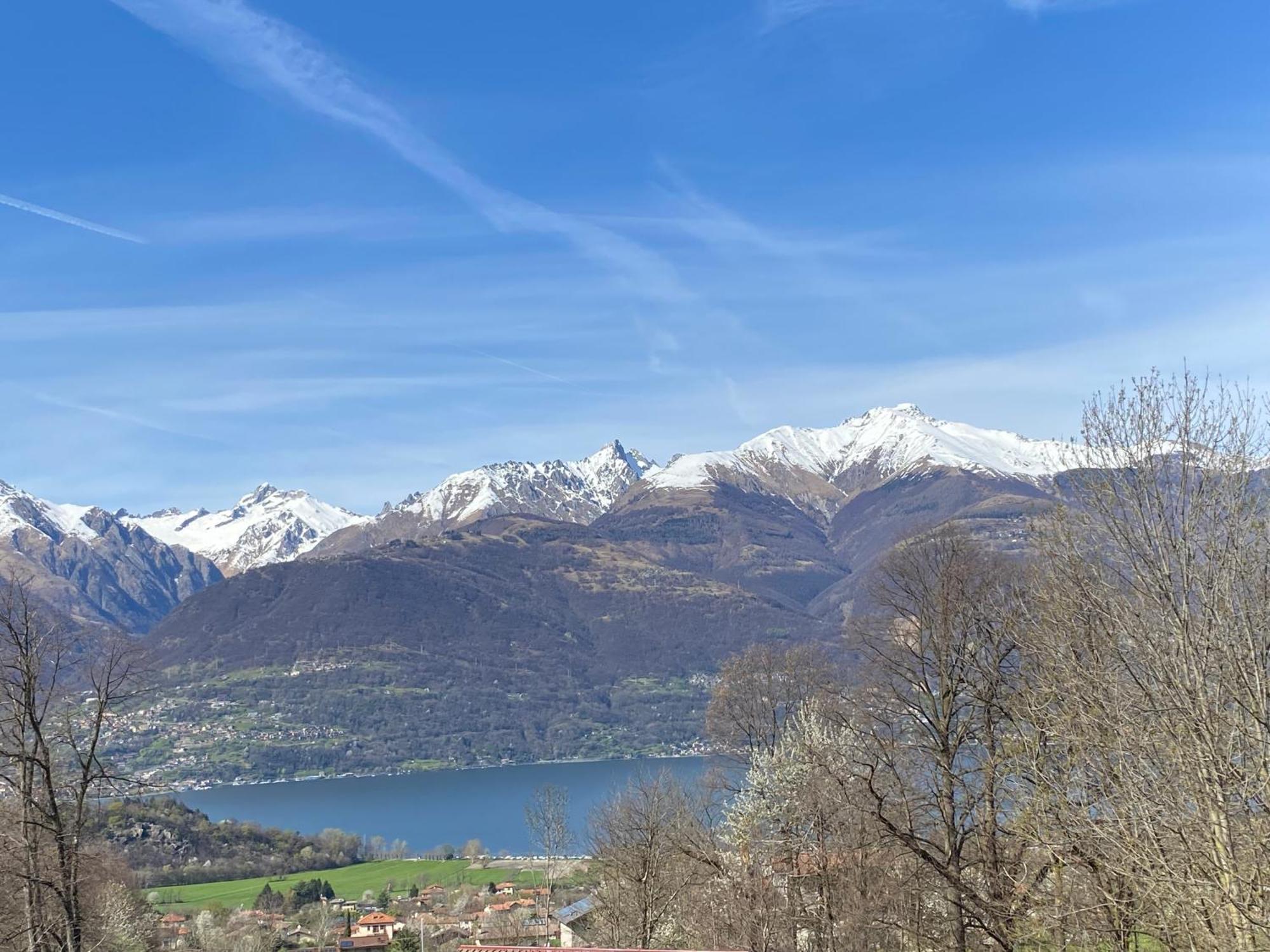 Tenuta Pozzi Villa Colico Luaran gambar